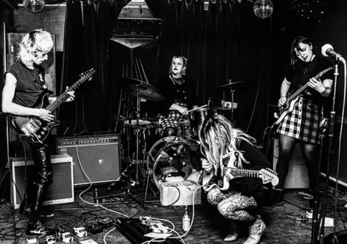 A photo of Cult Objects on stage. Photo by Vincent Barreras.